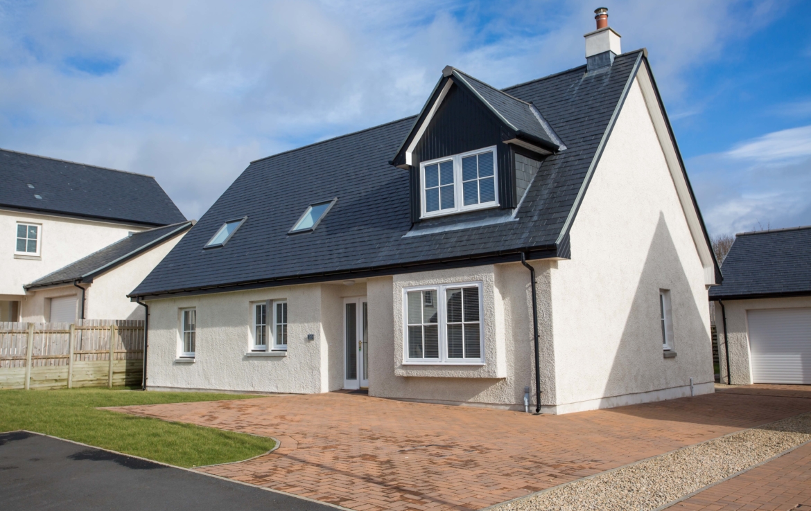 20 Kinloch Court Cottages On Arran