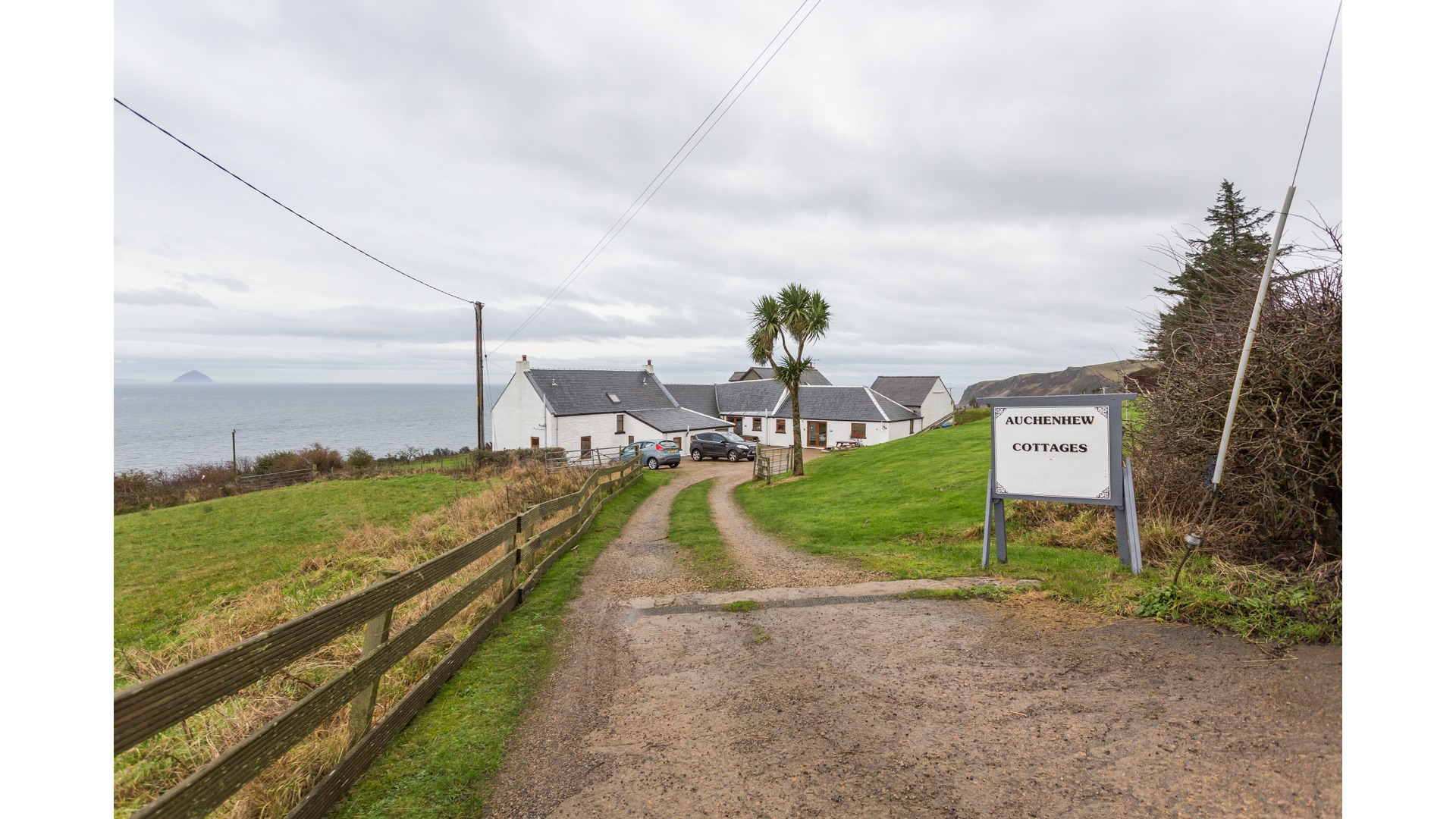 Pladda Cottage, Auchenhew, Kildonan