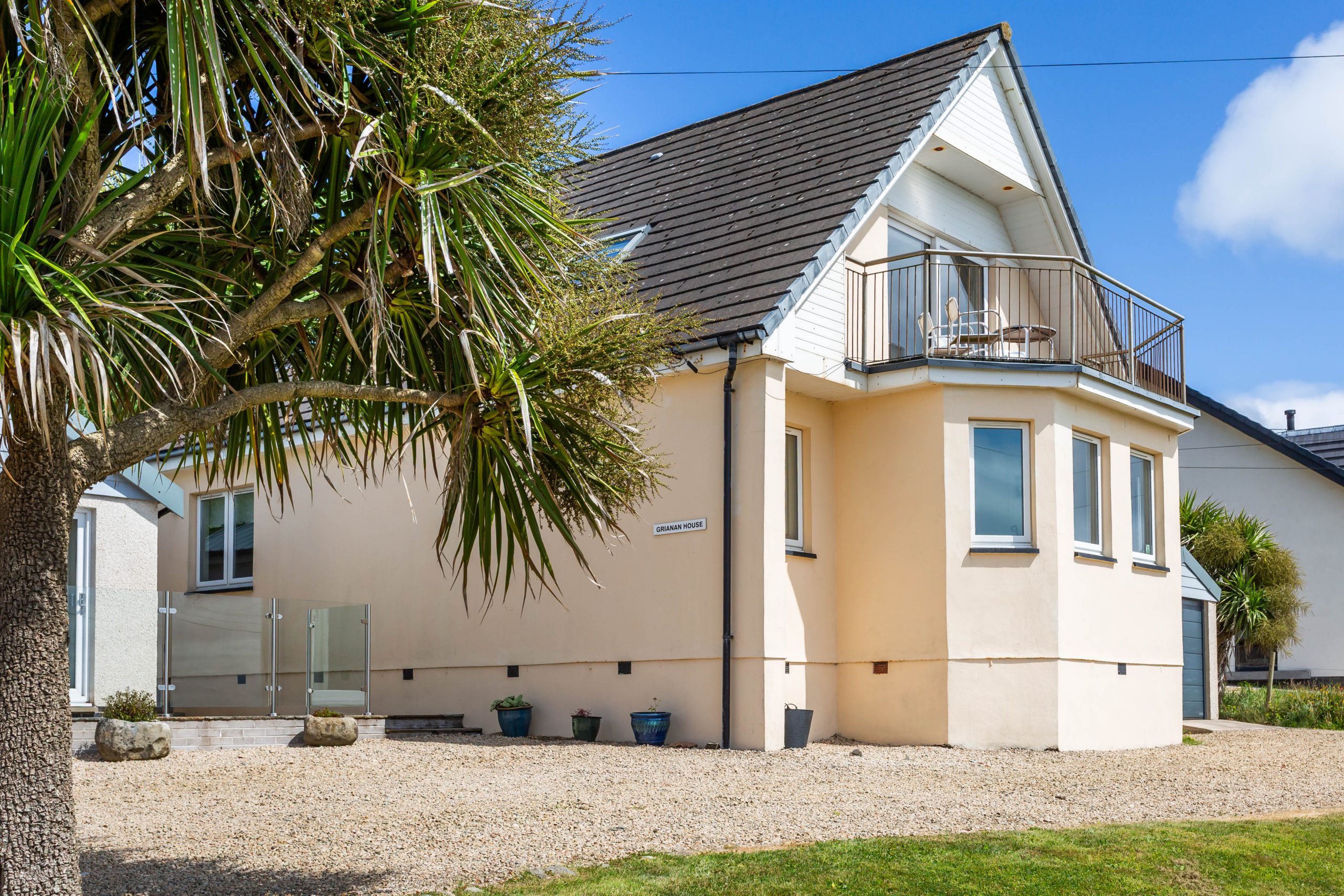 Grianan House, Kildonan