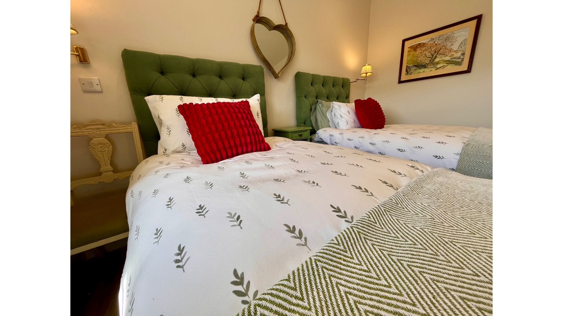 TwinBedroom Riverside Cottage, Machrie