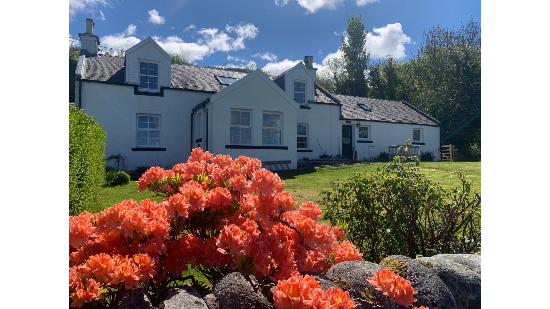 WhitefarlandHouse Whitefarland Cottage, Pirnmill